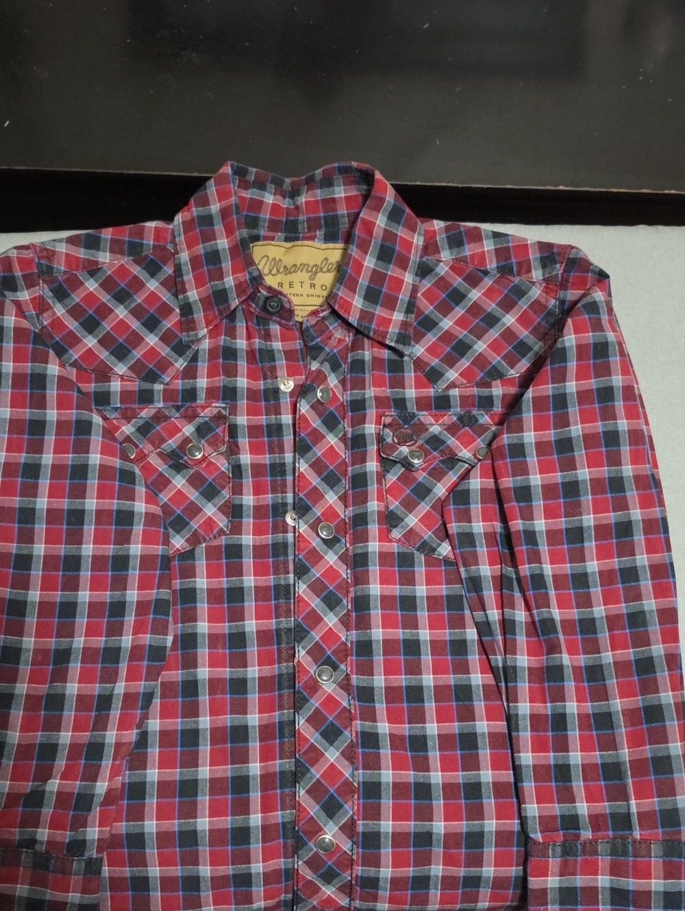 Wrangler Red and Blue Plaid Western Button-Up Shirt
